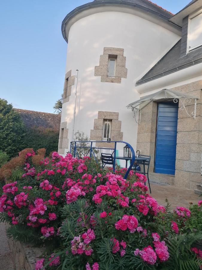 Villa Des Fleurs D'Ajoncs Concarneau Exterior photo