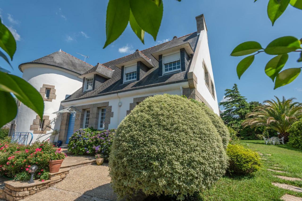 Villa Des Fleurs D'Ajoncs Concarneau Exterior photo